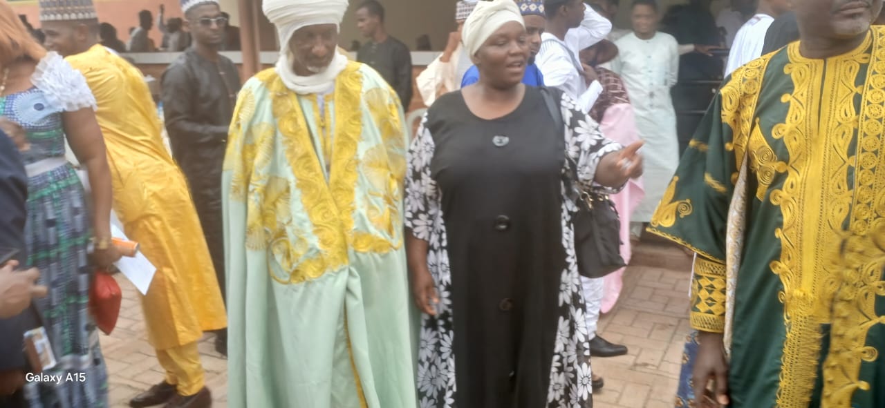 Rencontre entre l'équipe AEVUI et les autorités traditionnelles